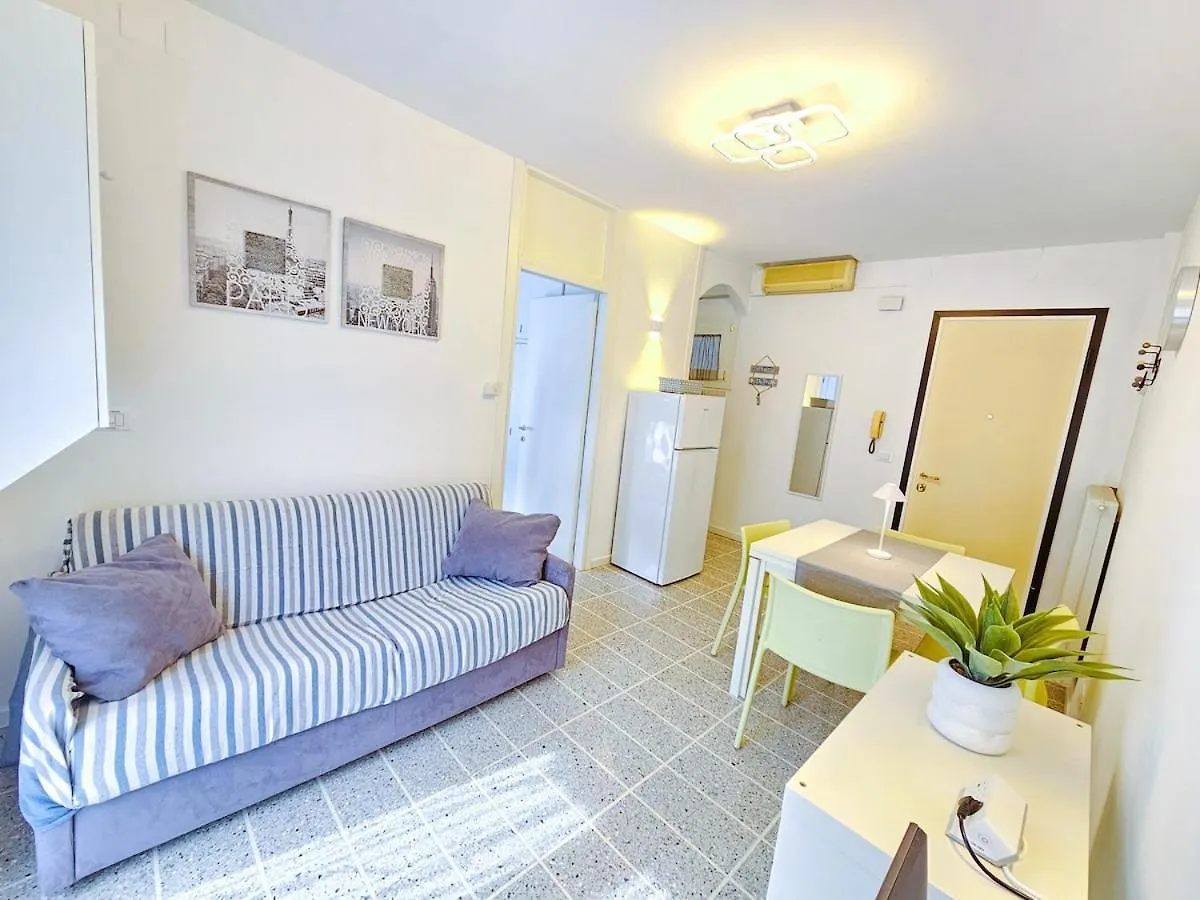 Bilocale Augustus Piazza Mazzini Apartment Lido di Jesolo